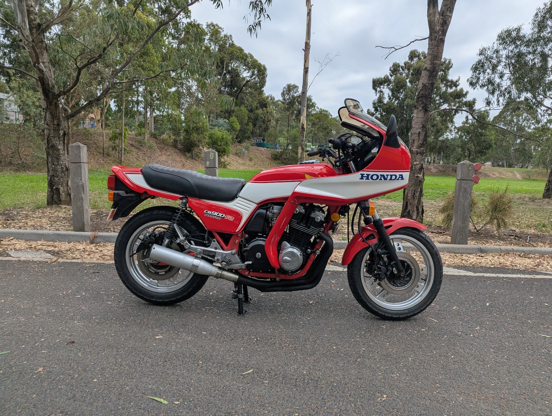 1982 HONDA CB900F ROAD