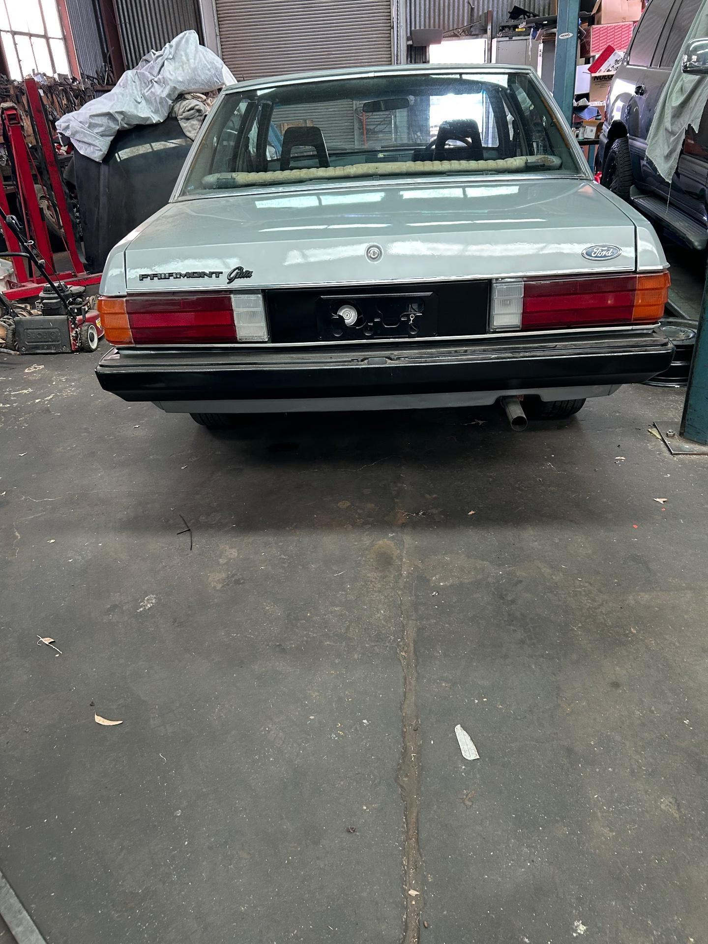 1981 FORD FAIRMONT XD GHIA 4 SP MANUAL 4D SEDAN