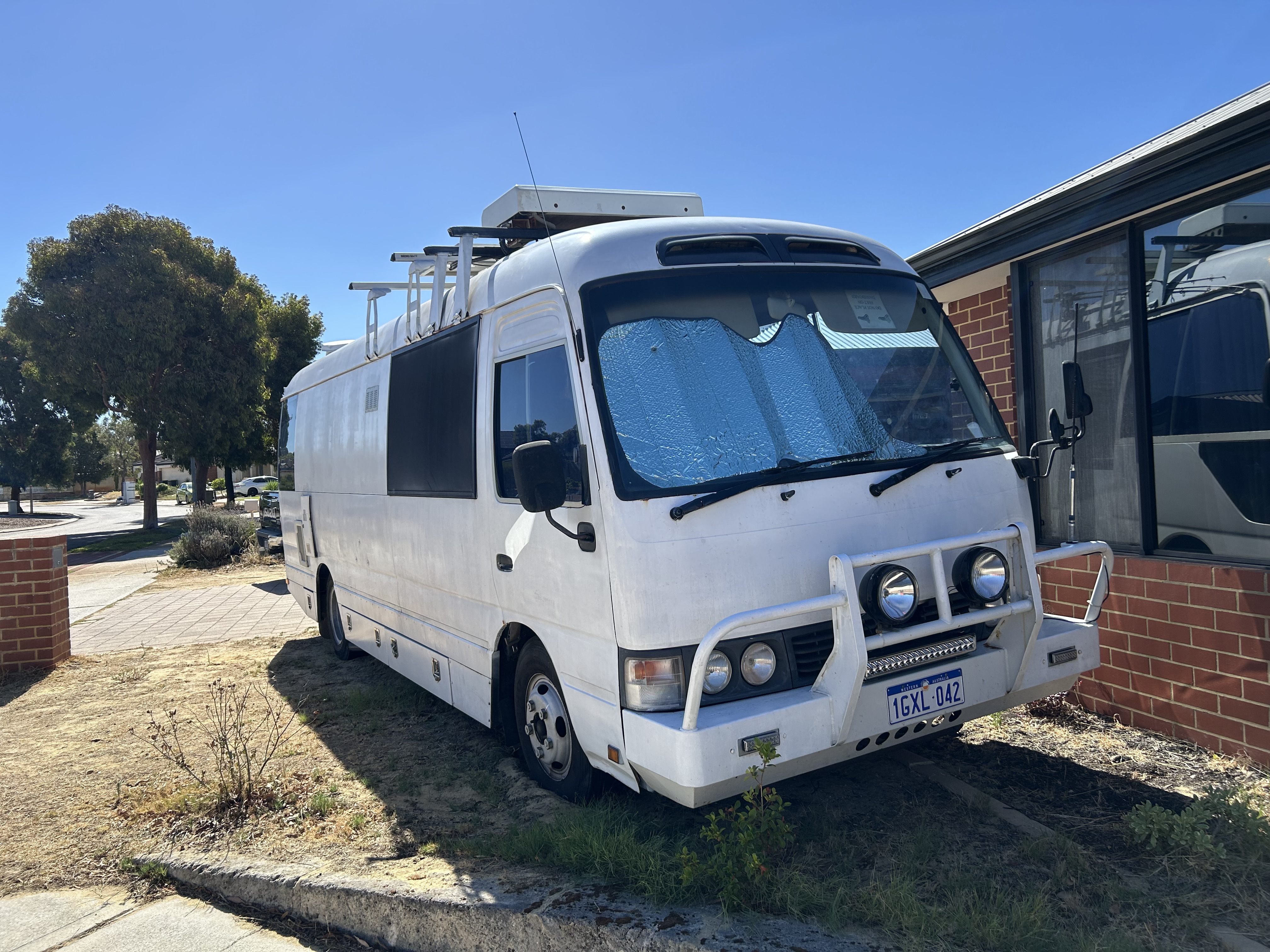 1994 TOYOTA COASTER MANUAL MOTORHOME