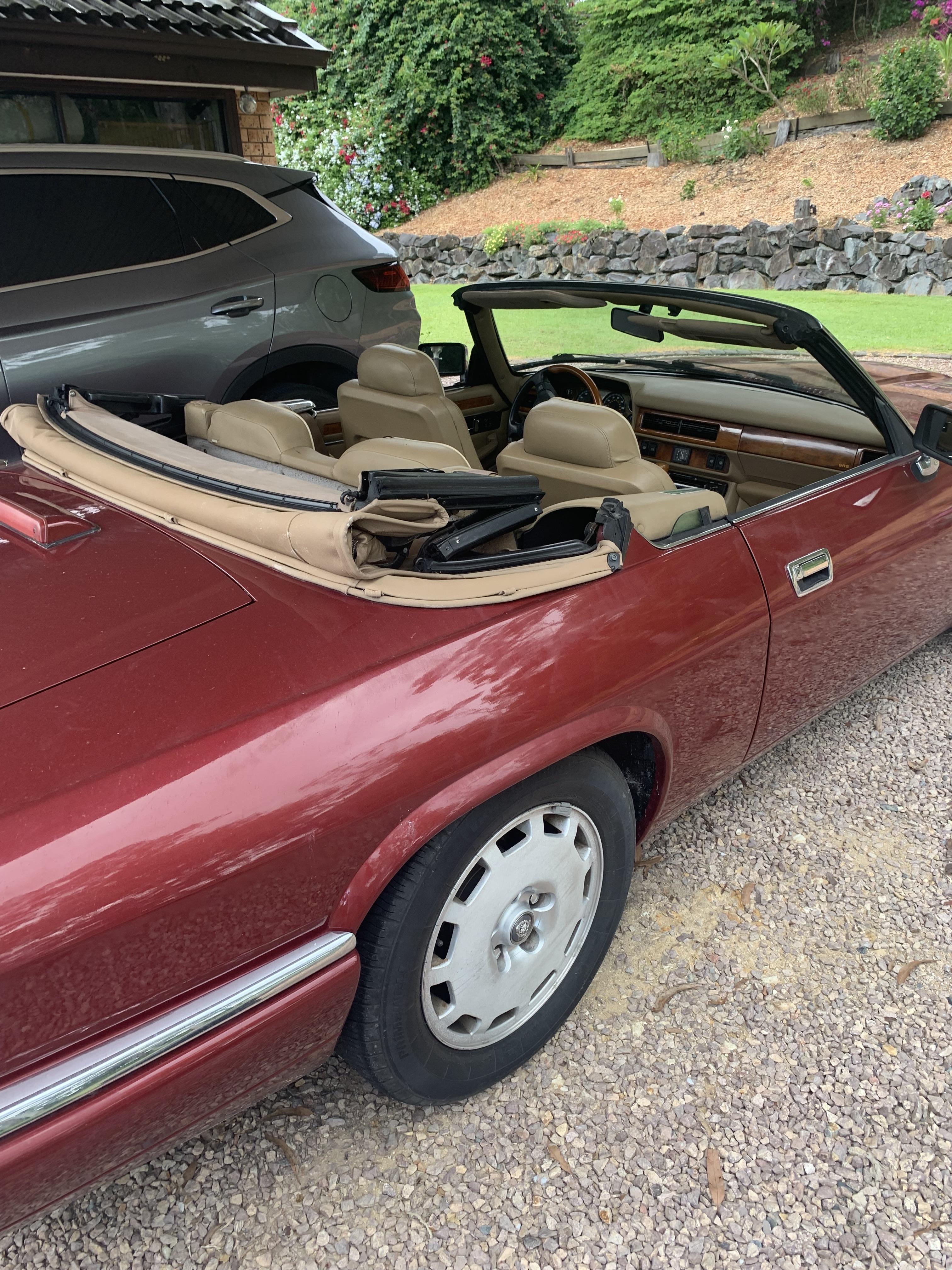 1996 JAGUAR XJS AUTOMATIC CONVERTIBLE