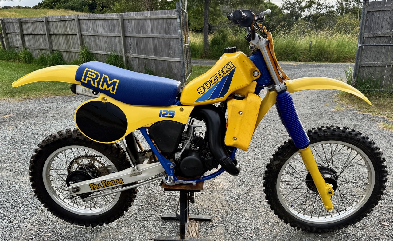 1983 SUZUKI RM125 MOTOCROSS