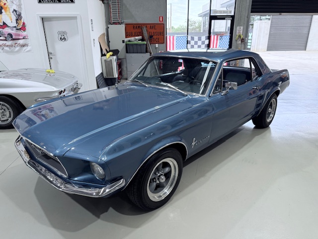 1967 FORD MUSTANG V8 302 AUTOMATIC COUPE