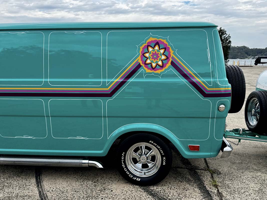 1969 FORD ECONOLINE 100 302W AUTOMATIC VAN