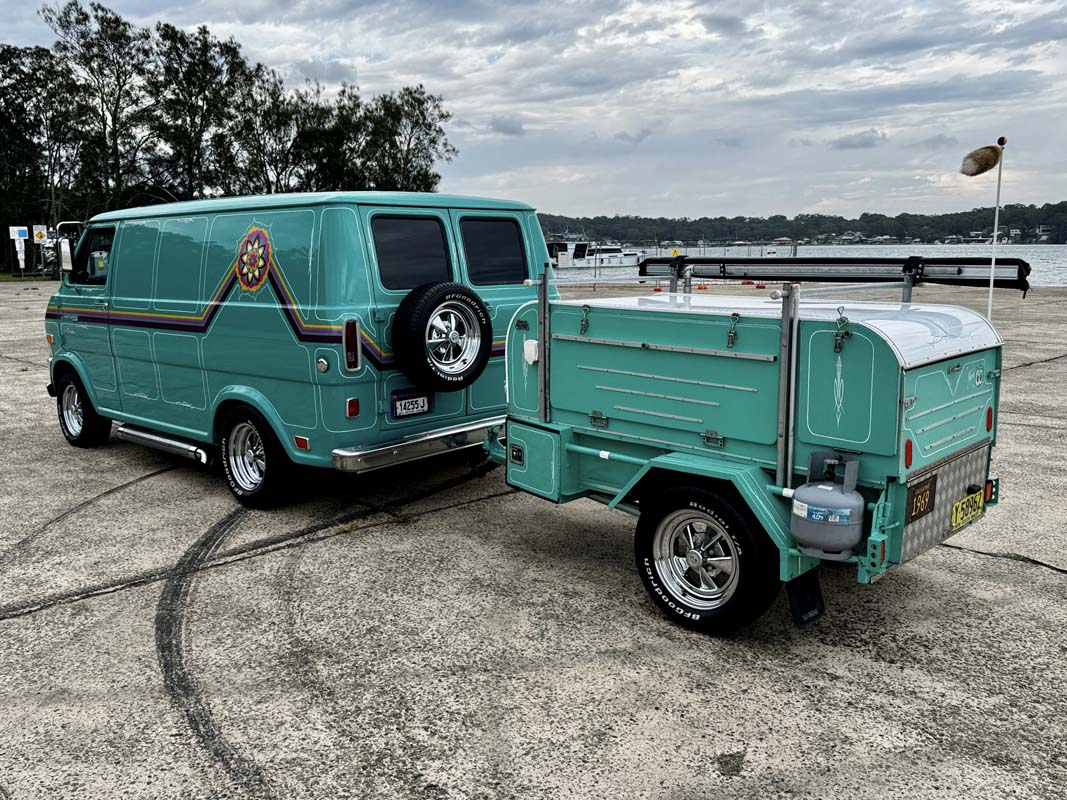 1969 FORD ECONOLINE 100 302W AUTOMATIC VAN