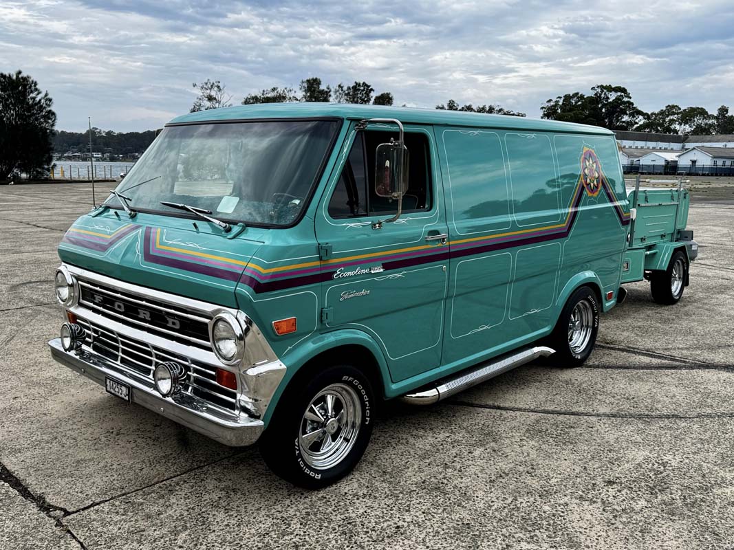 1969 FORD ECONOLINE 100 302W AUTOMATIC VAN