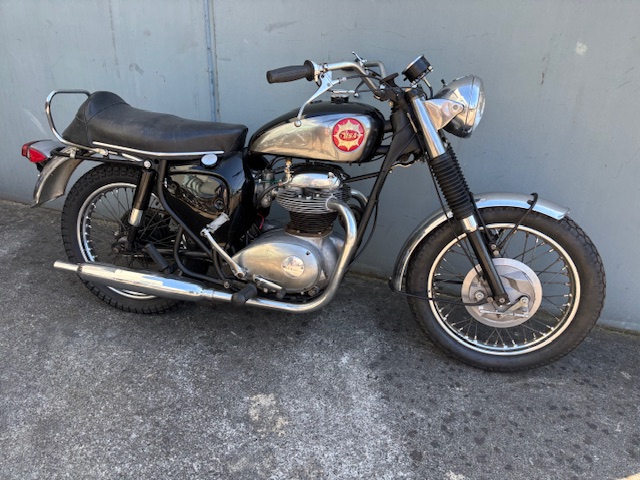 1966 BSA A50 ROYAL STAR ROAD