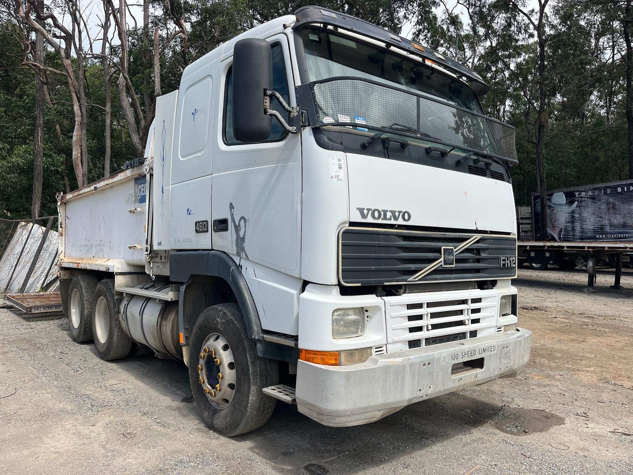 2000 VOLVO FH12 TIPPER