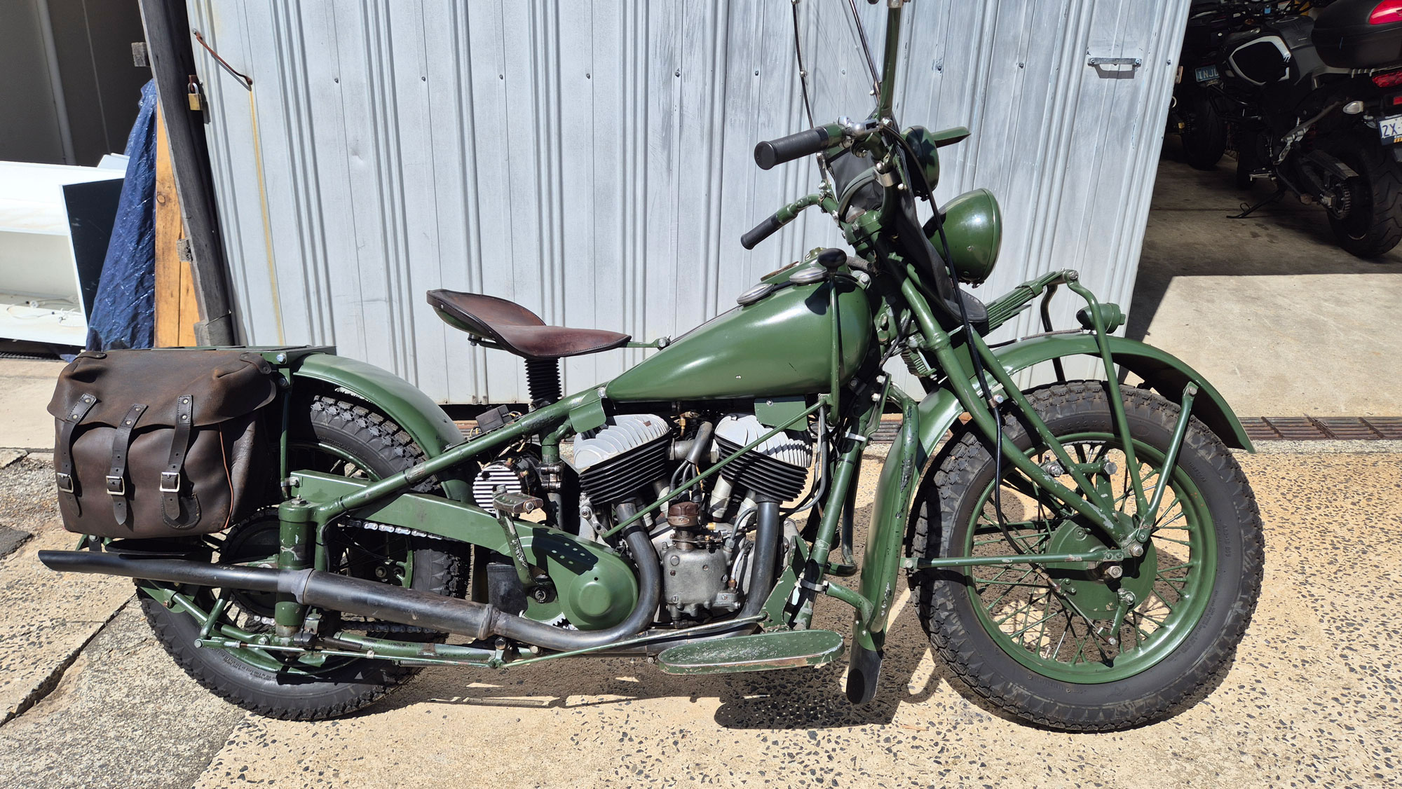 1944 INDIAN MILITARY CHIEF CRUISER