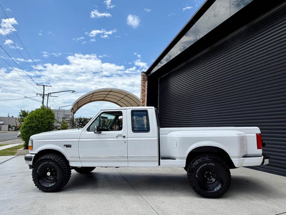 1995 FORD F150 4X4 XLT EXTRA CAB UTILITY