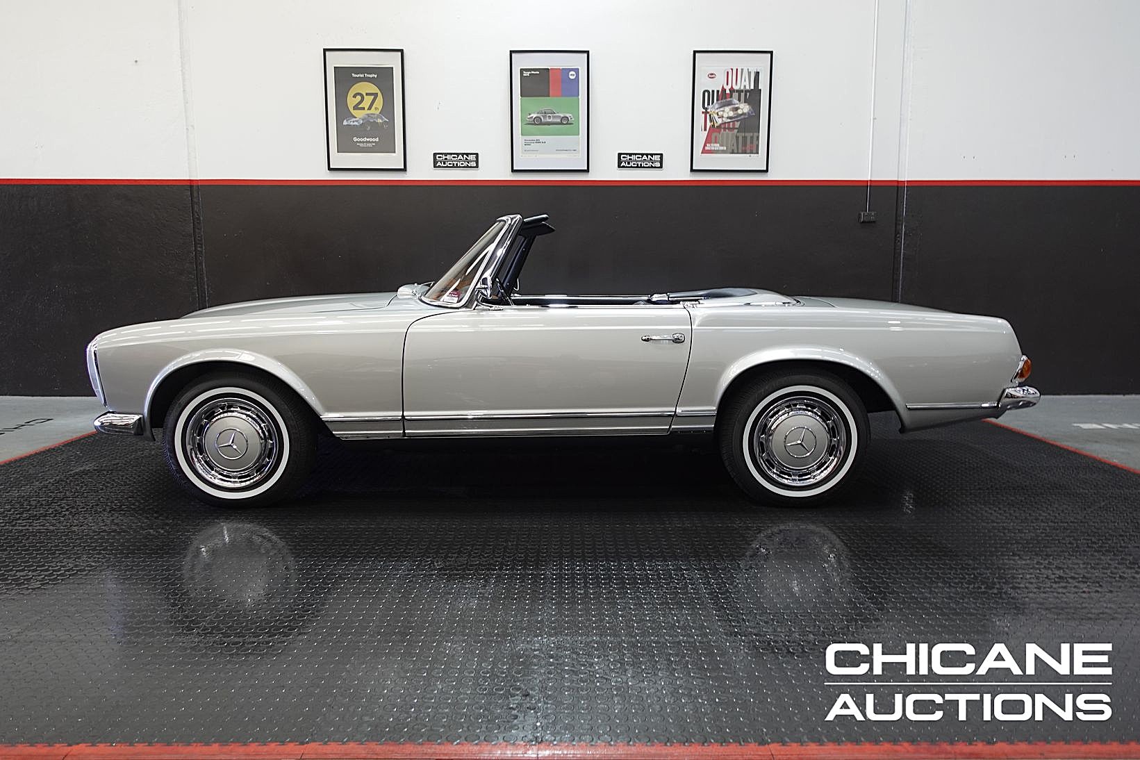 1966 MERCEDES-BENZ 230 SL PAGODA AUTOMATIC 2D CONVERTIBLE