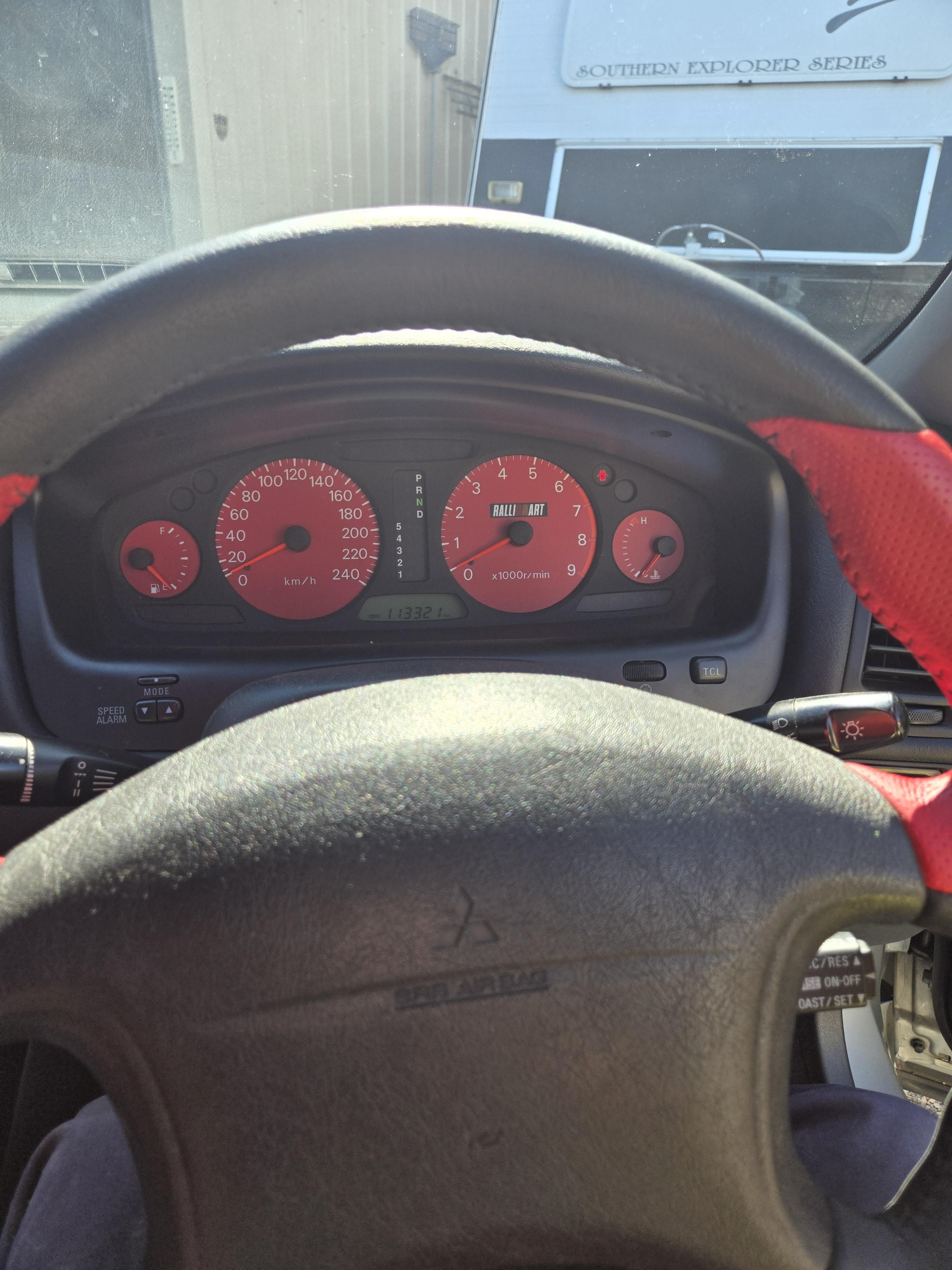 2002 MITSUBISHI MAGNA TJ RALLIART 5 SP AUTO SPORTS MODE 4D SEDAN 