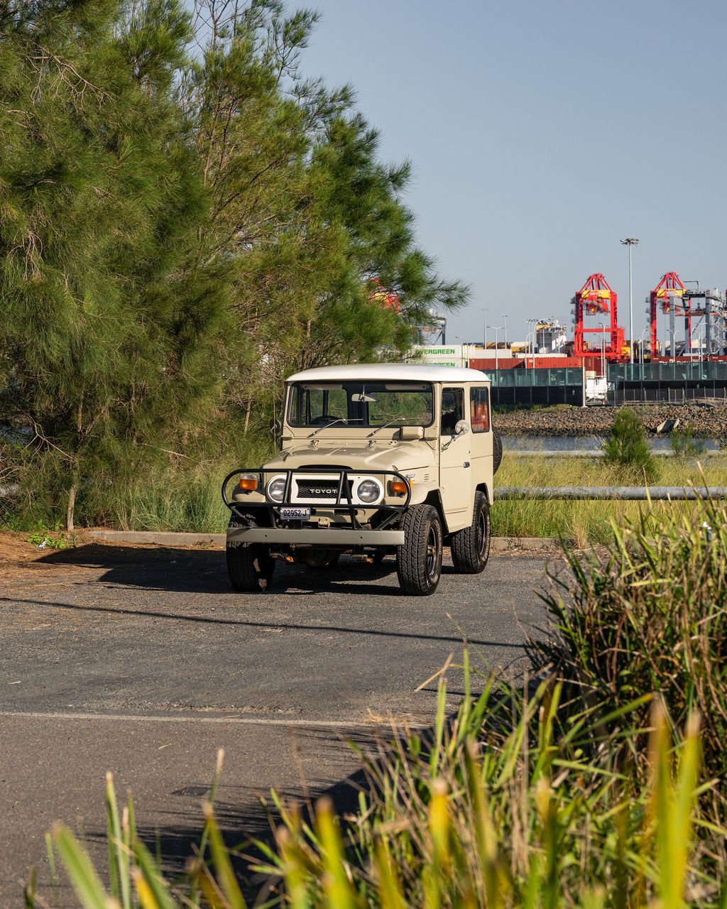 1976 TOYOTA LANDCRUISER FJ40 2D HARDTOP
