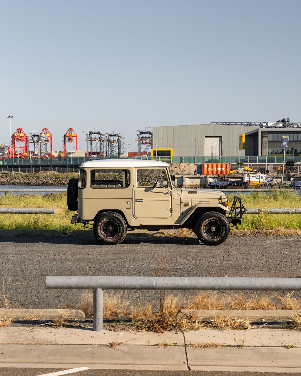 1976 TOYOTA LANDCRUISER FJ40 2D HARDTOP