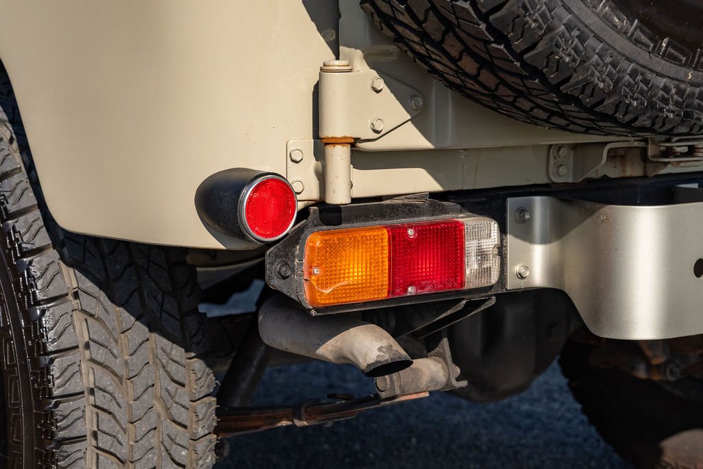 1976 TOYOTA LANDCRUISER FJ40 2D HARDTOP