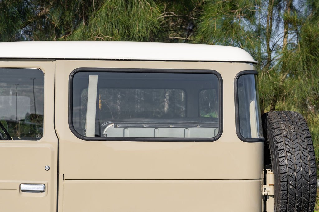 1976 TOYOTA LANDCRUISER FJ40 2D HARDTOP