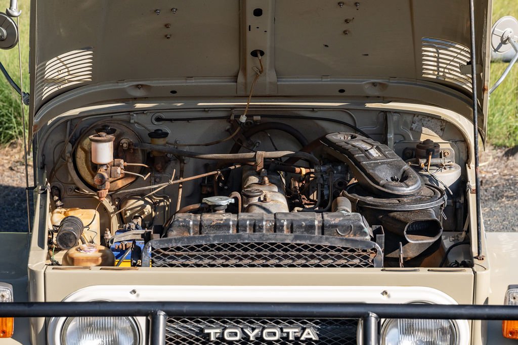 1976 TOYOTA LANDCRUISER FJ40 2D HARDTOP