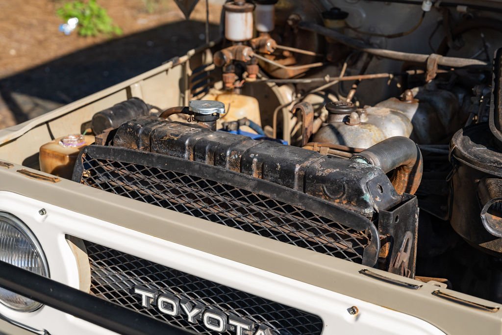 1976 TOYOTA LANDCRUISER FJ40 2D HARDTOP