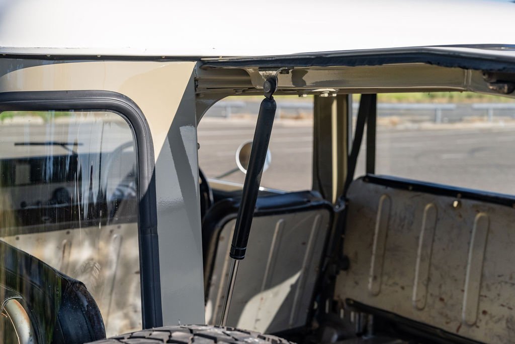 1976 TOYOTA LANDCRUISER FJ40 2D HARDTOP