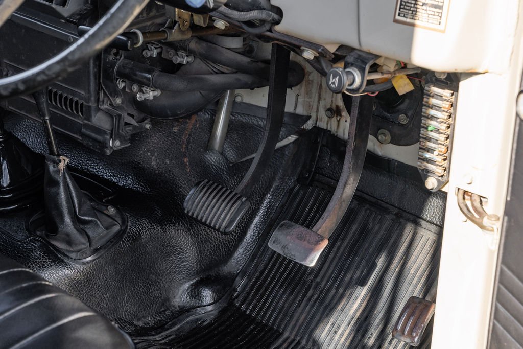 1976 TOYOTA LANDCRUISER FJ40 2D HARDTOP