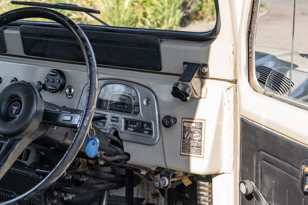 1976 TOYOTA LANDCRUISER FJ40 2D HARDTOP