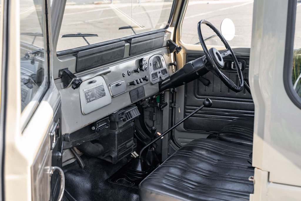 1976 TOYOTA LANDCRUISER FJ40 2D HARDTOP