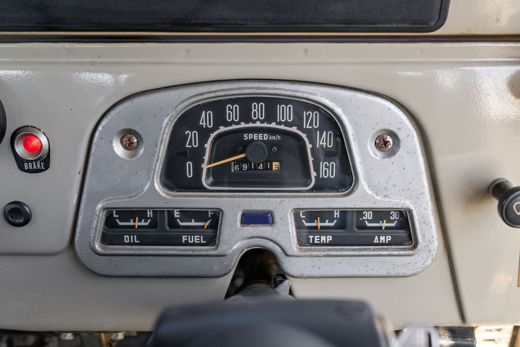 1976 TOYOTA LANDCRUISER FJ40 2D HARDTOP