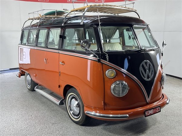 1971 VOLKSWAGEN KOMBI 4 SP MANUAL VAN