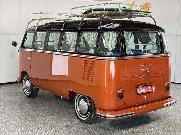 1971 VOLKSWAGEN KOMBI 4 SP MANUAL VAN