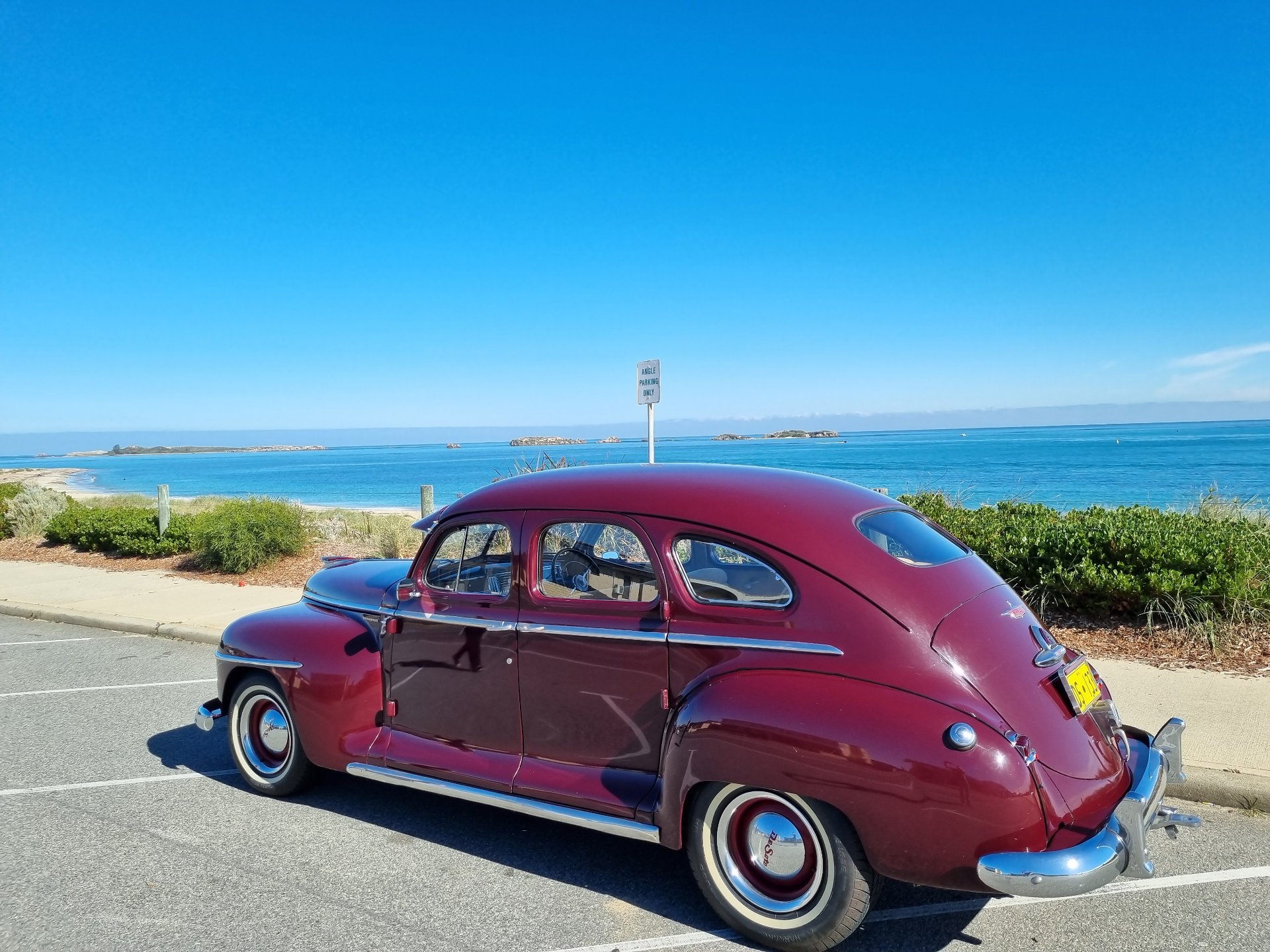 1946 DESOTO SUPER DELUXE 3 SP MANUAL 4D SEDAN