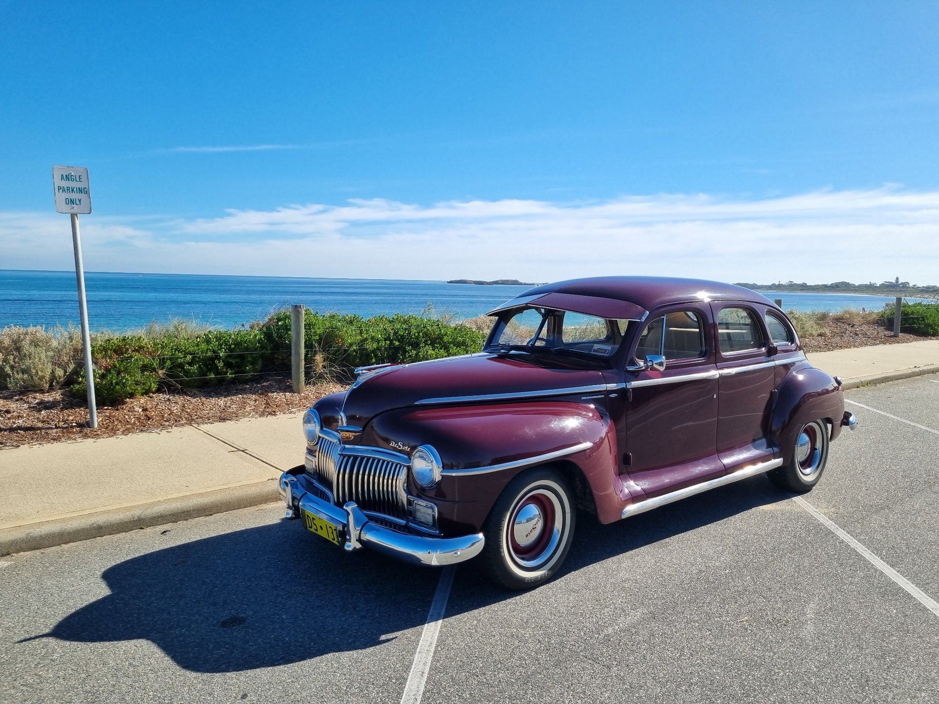 1946 DESOTO SUPER DELUXE 3 SP MANUAL 4D SEDAN