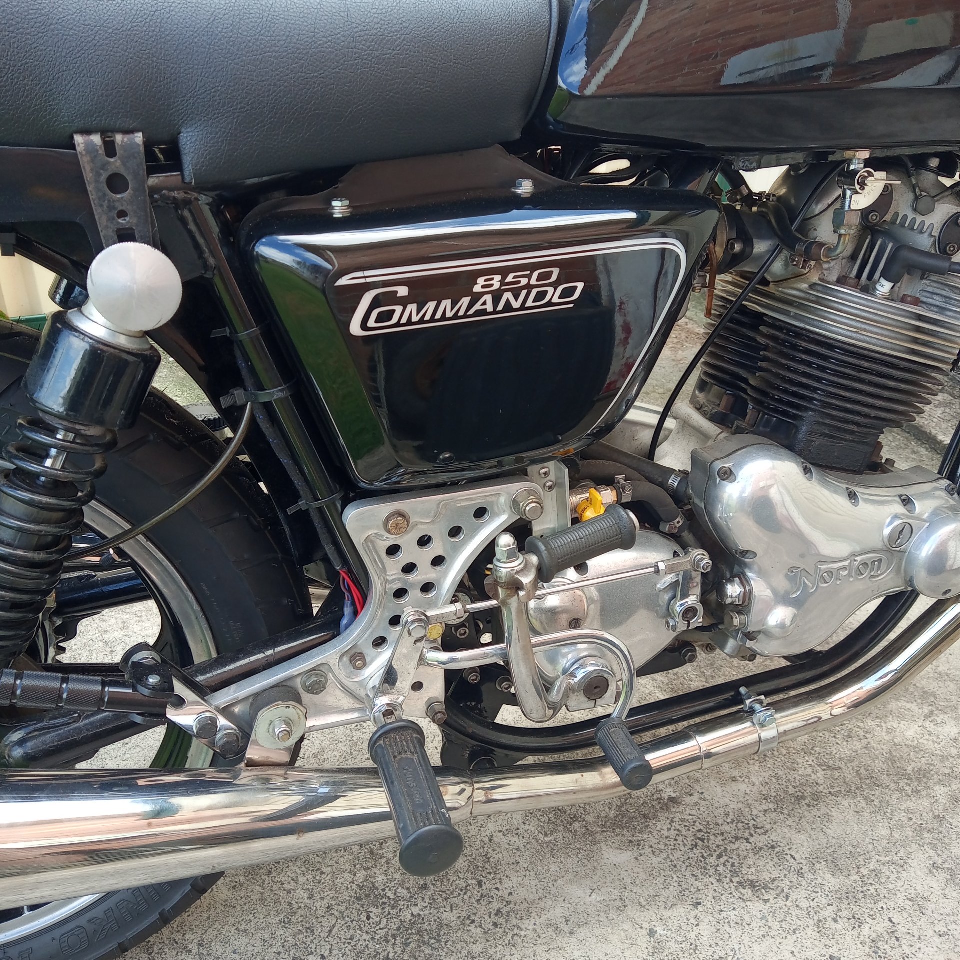1973 NORTON COMMANDO 750 ROAD