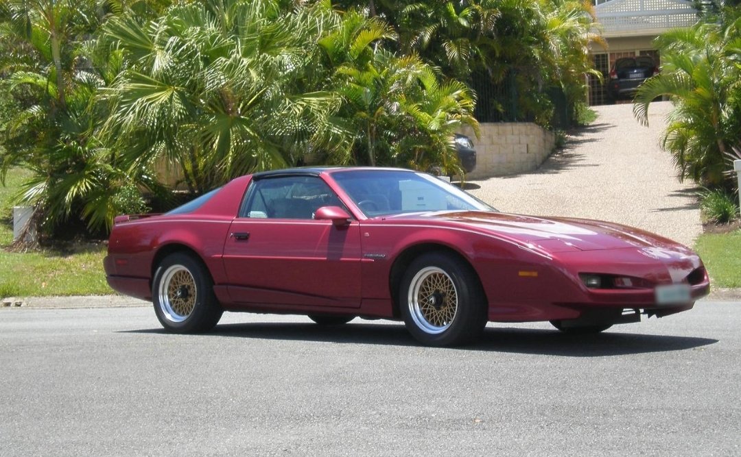 1991 PONTIAC FIREBIRD SE COUPE
