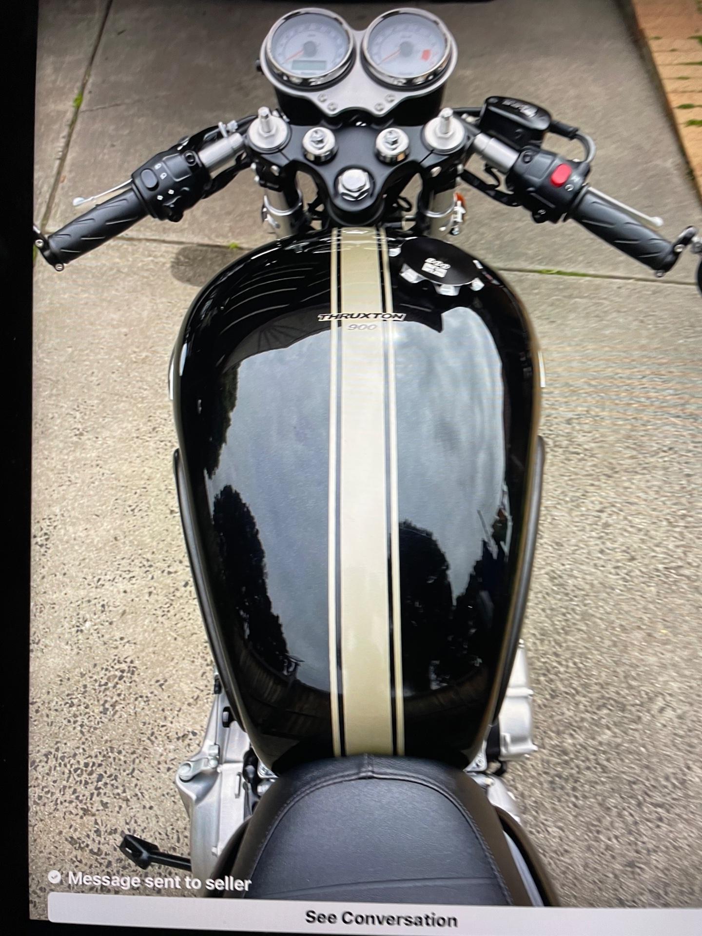 2011 TRIUMPH THRUXTON 900 ROAD