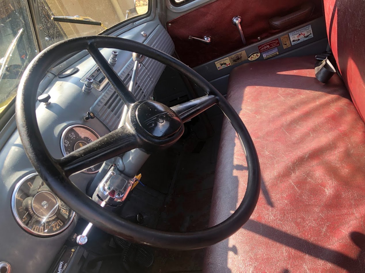 1953 GMC 9300 1/2 TON MANUAL PICK UP