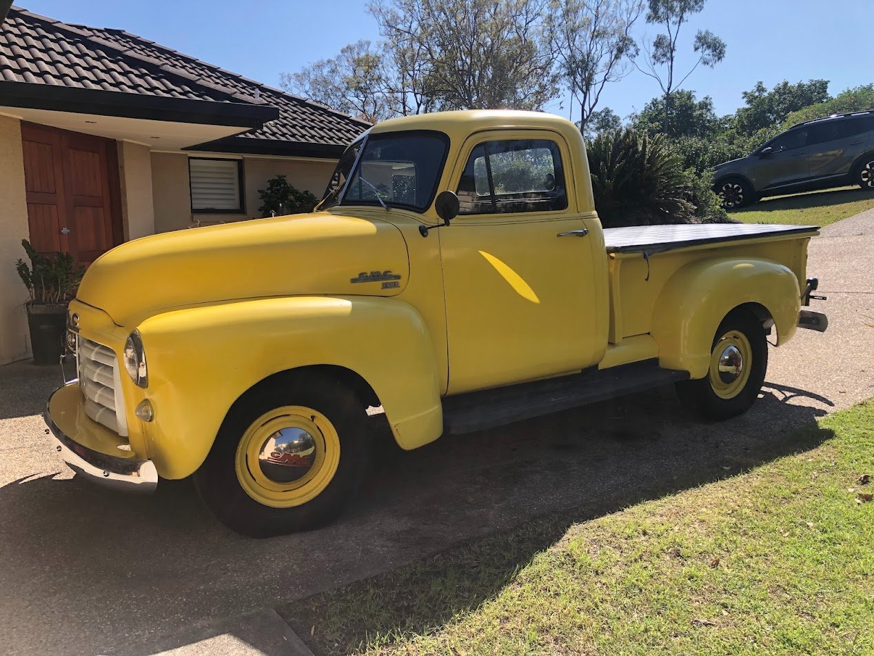 1953 GMC 9300 1/2 TON MANUAL PICK UP