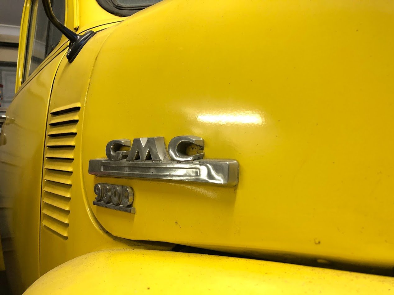 1953 GMC 9300 1/2 TON MANUAL PICK UP