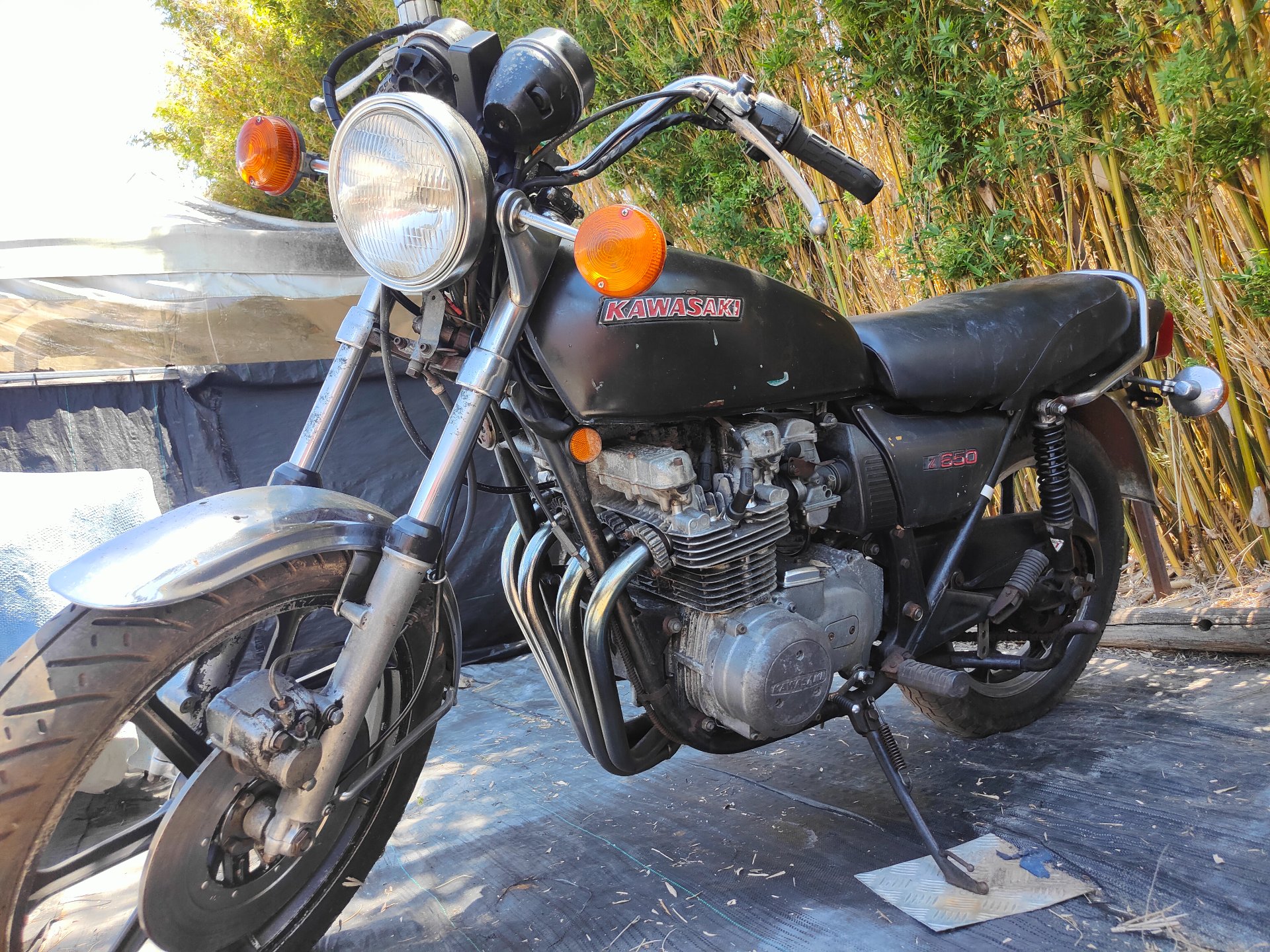1977 KAWASAKI KZ650 ROAD 