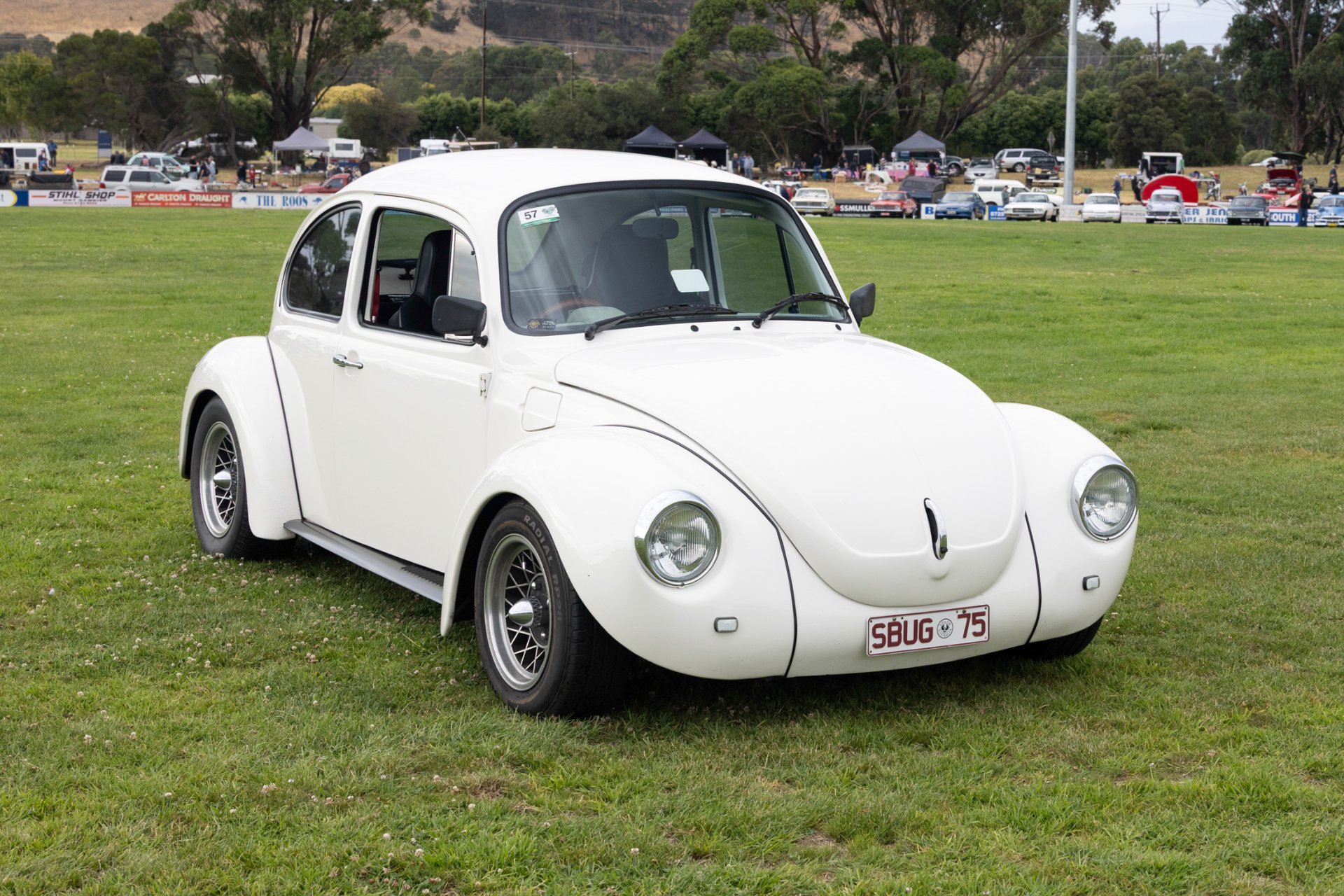 1975 VOLKSWAGEN 1600 4 SP MANUAL 2D SEDAN