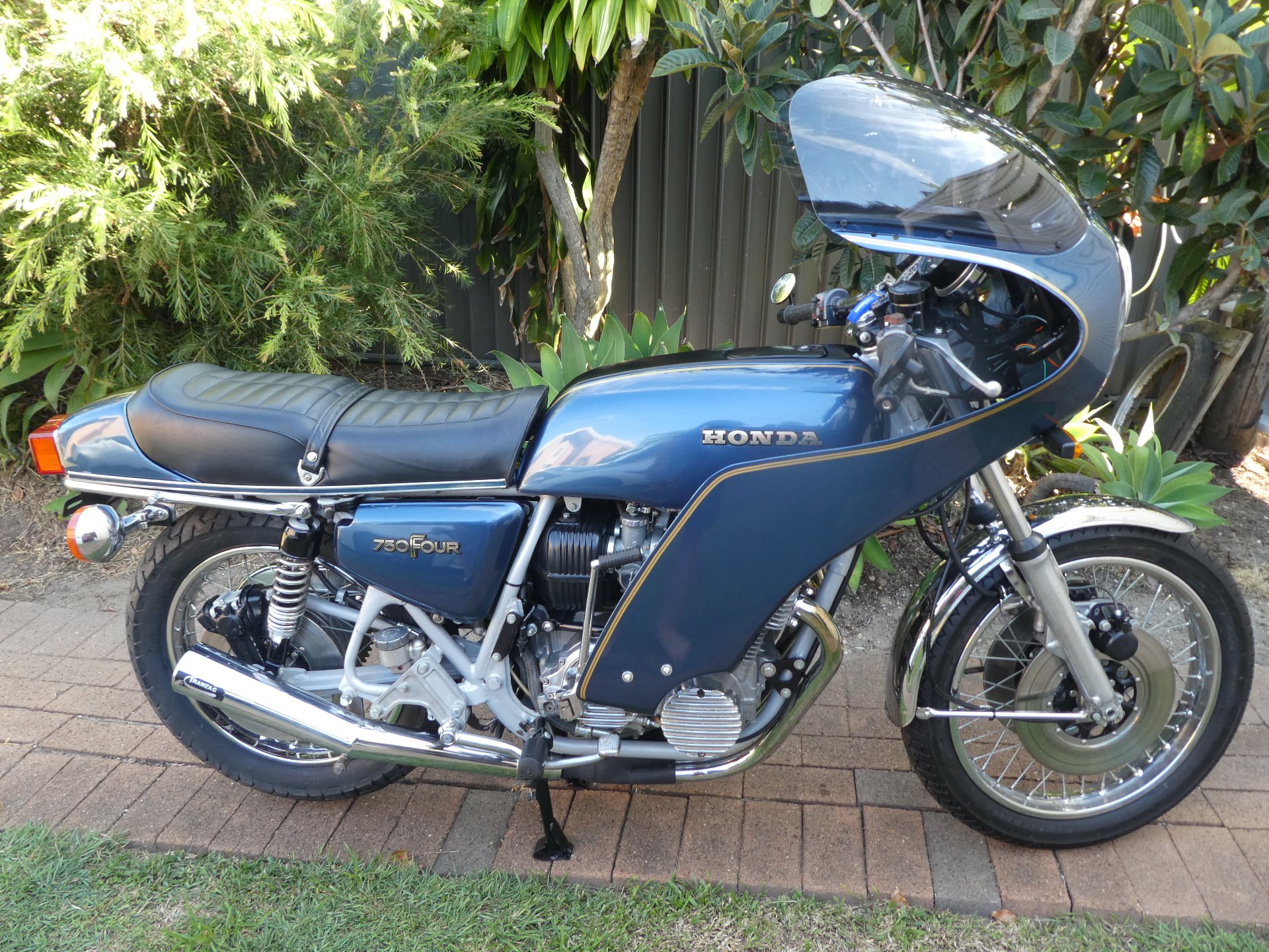 1976 HONDA CB750 F1 ROAD