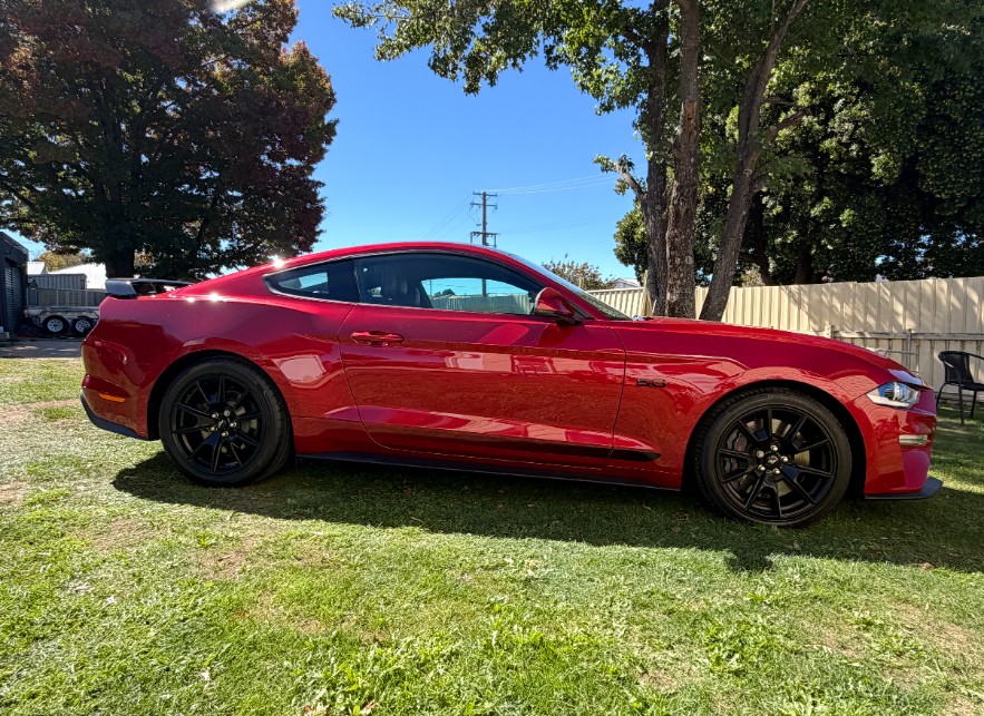 2019 FORD MUSTANG FN FASTBACK GT 5.0 V8 6 SP MANUAL SEDAN