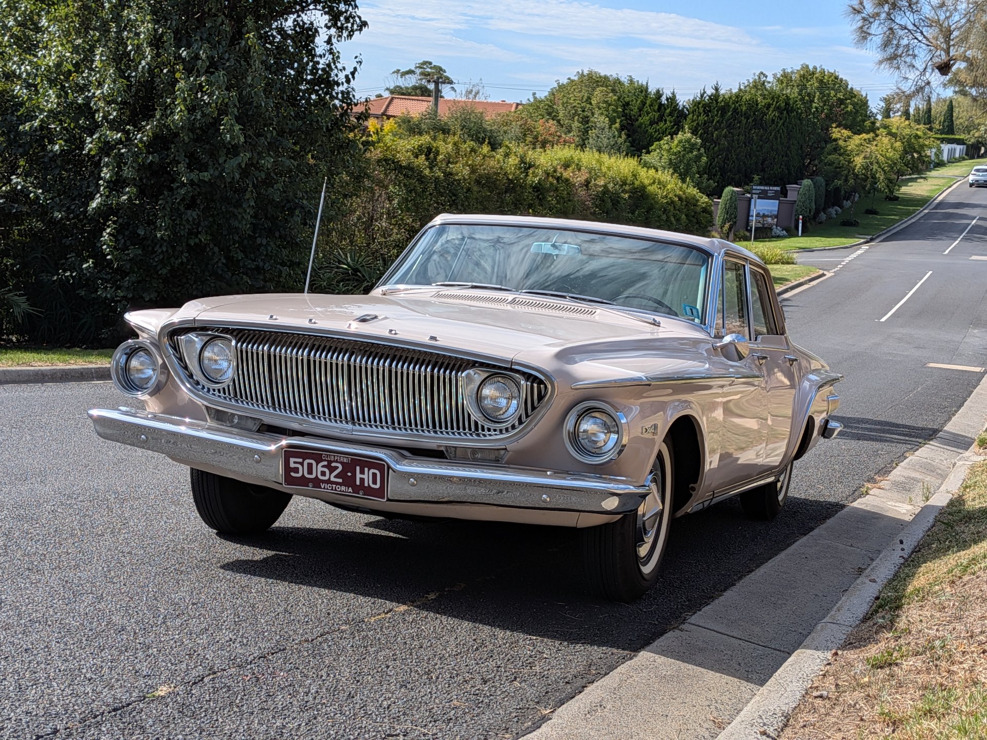 1962 DODGE DART 440 SEDAN 