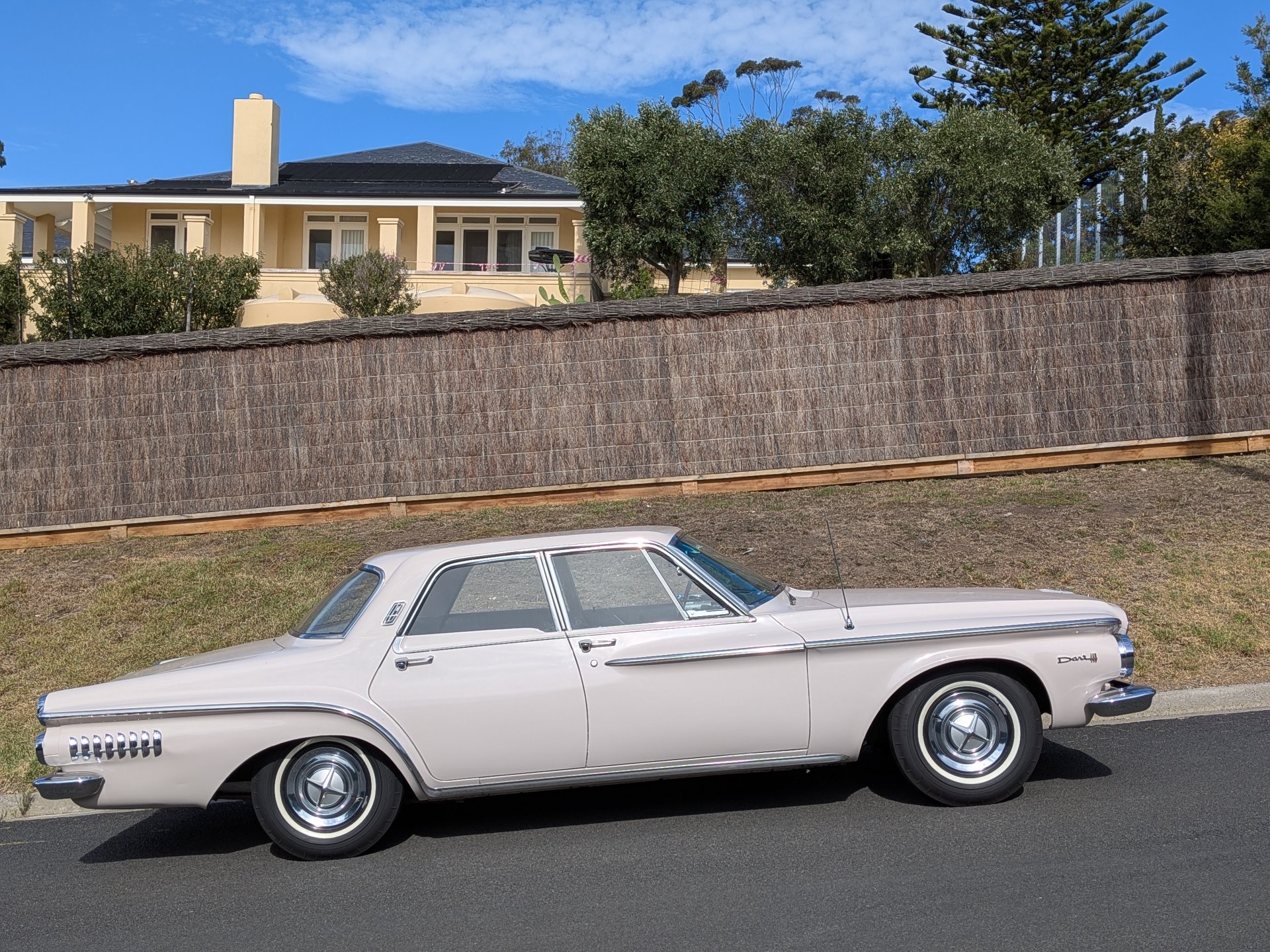1962 DODGE DART 440 SEDAN 