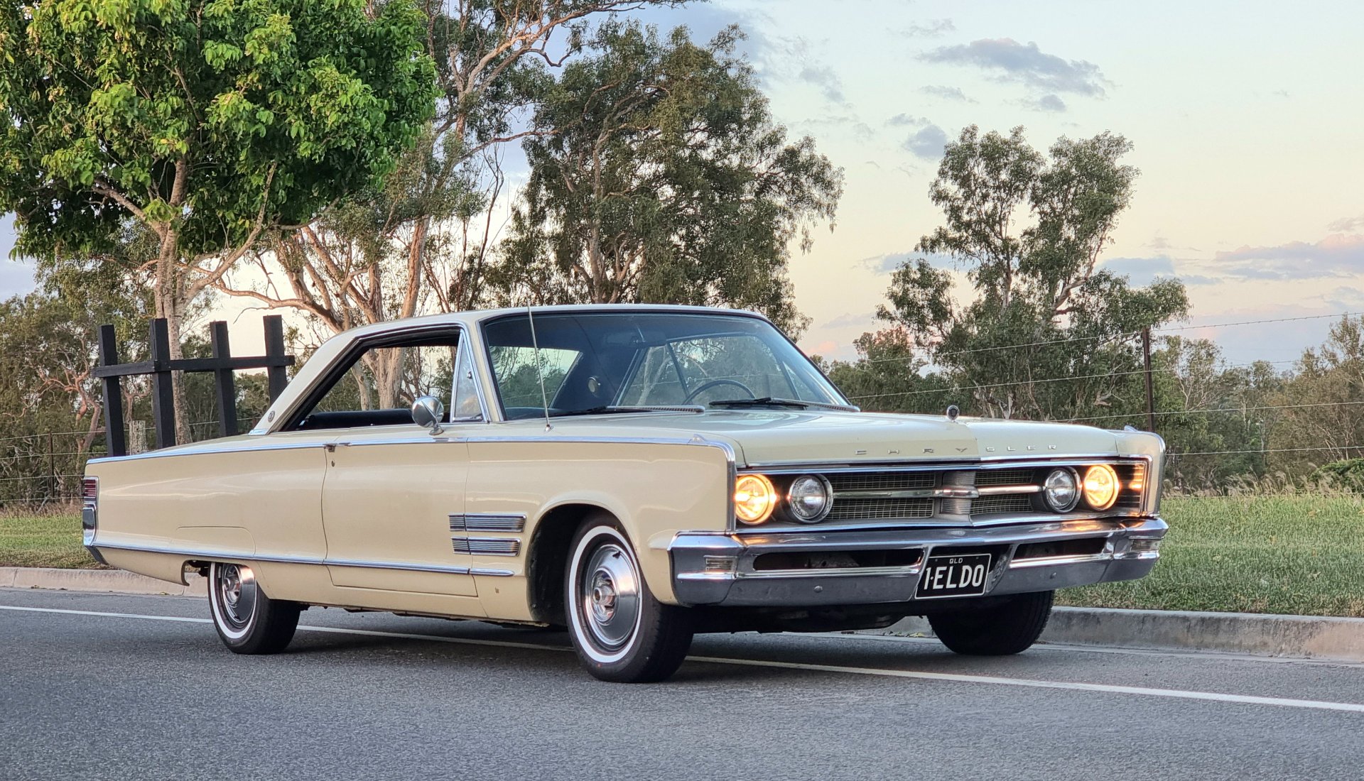 1966 CHRYSLER 300 HARD TOP 3 SP AUTOMATIC COUPE 
