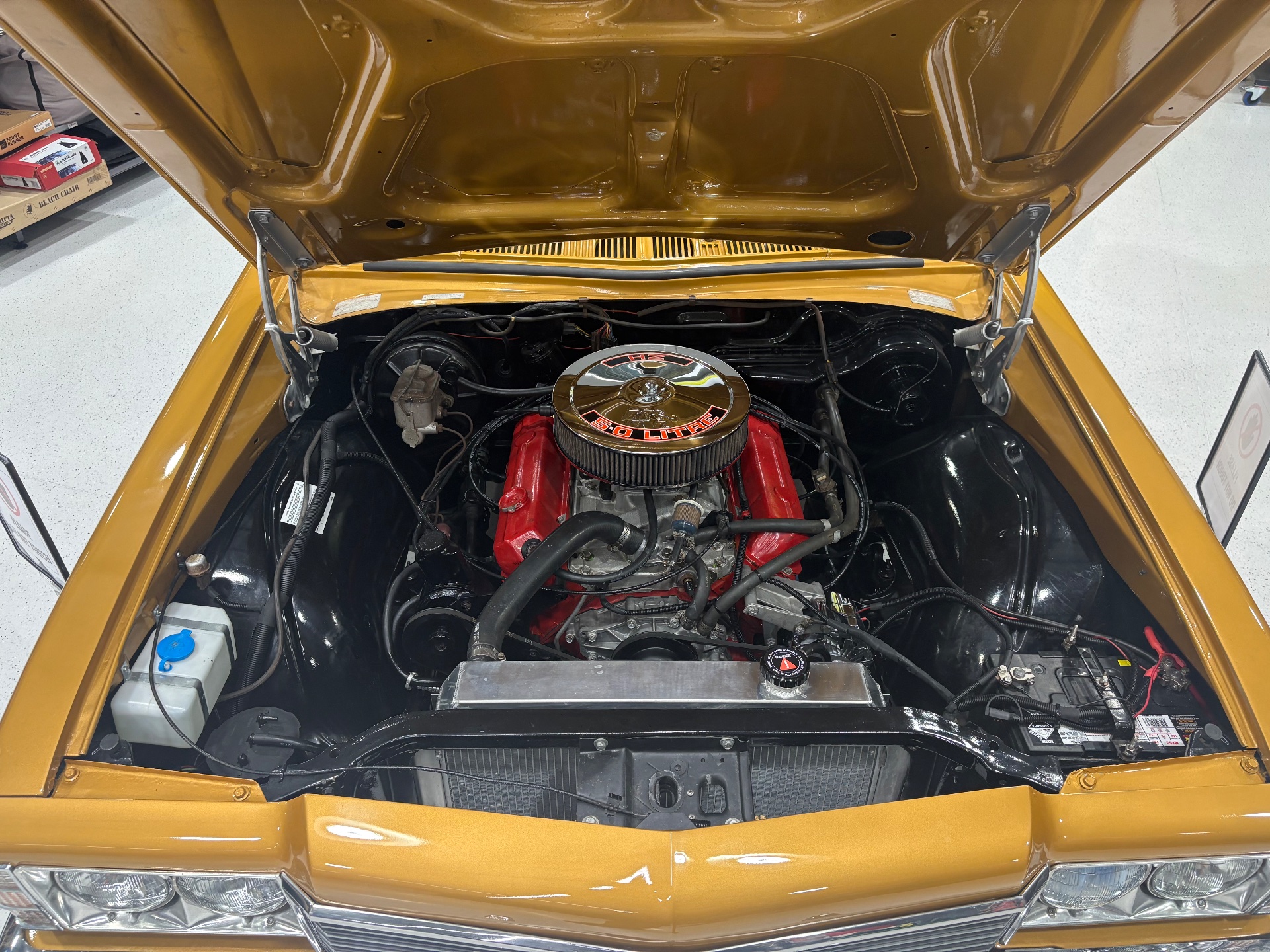 1977 HOLDEN STATESMAN HX DE VILLE 3 SP AUTOMATIC 4D SEDAN