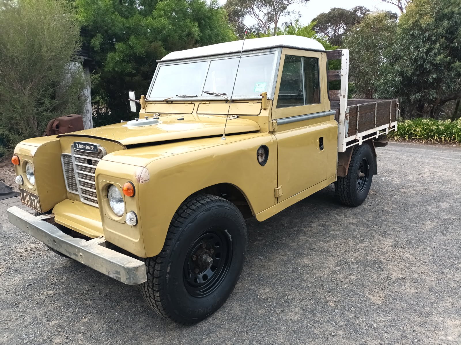 1973 LAND ROVER SERIES III TRAY 