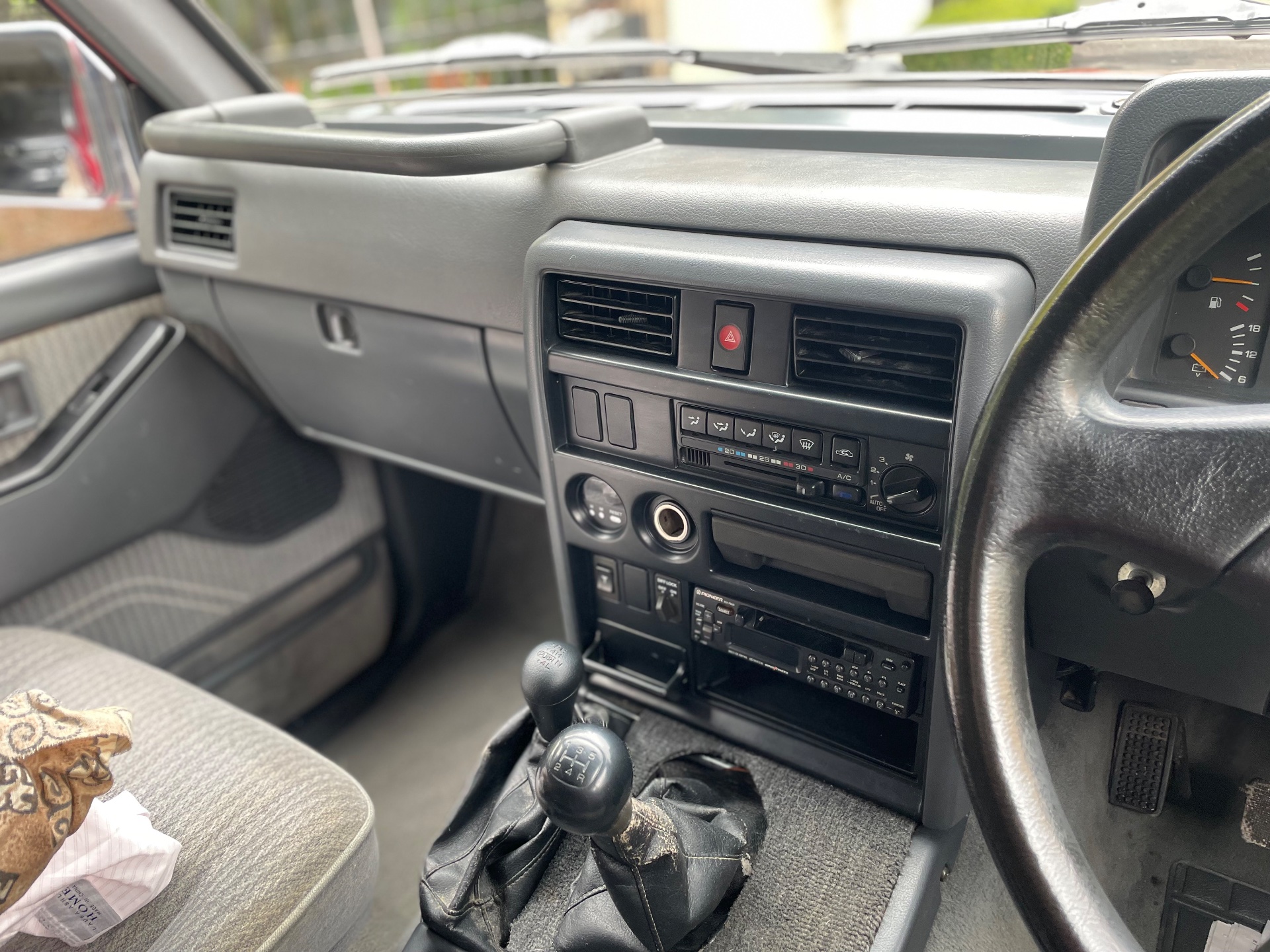 1995 NISSAN PATROL GQ ST (4x4) 5 SP MANUAL 4x4 2D HARDTOP