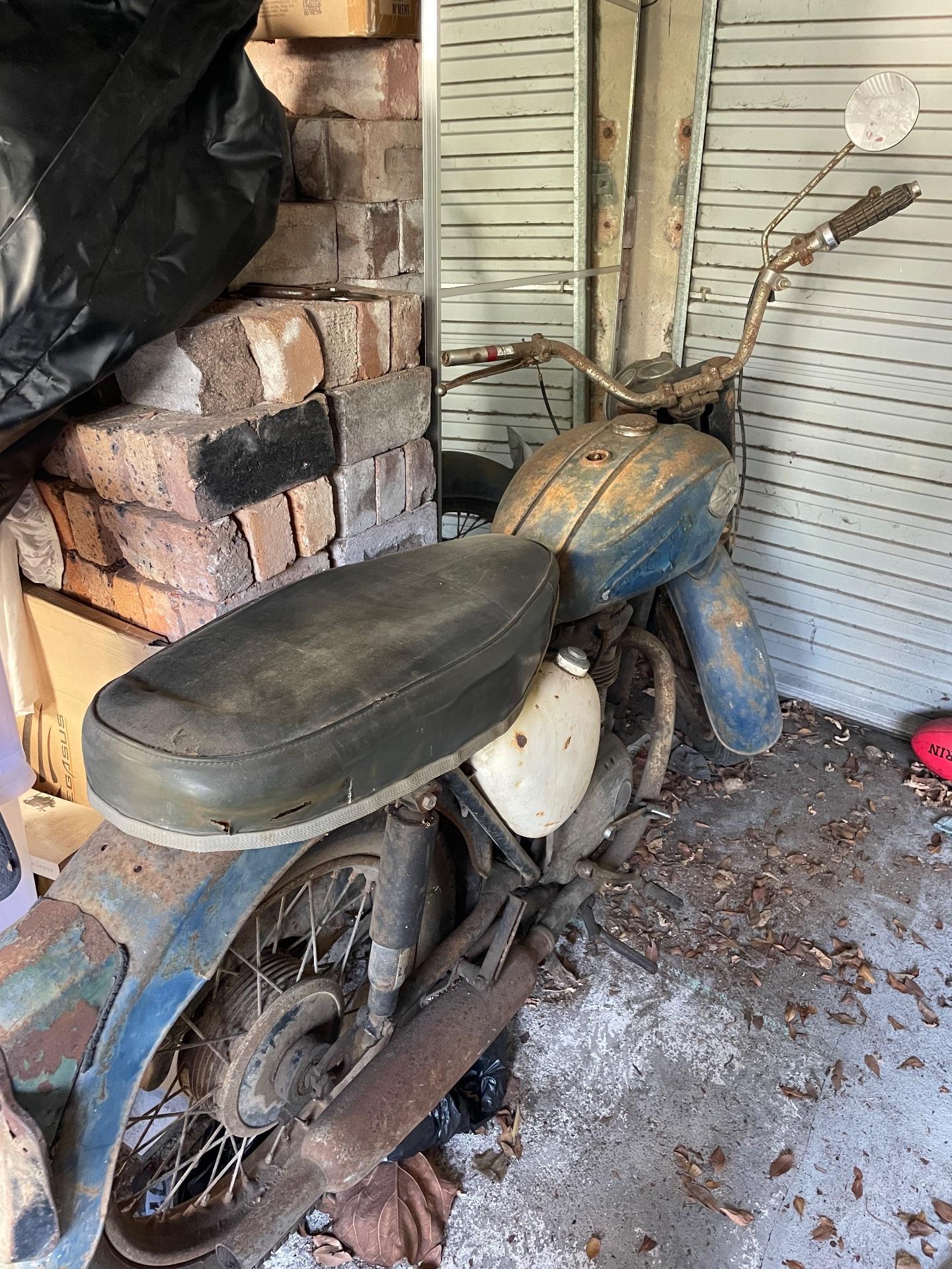 1959 BSA C15 PROJECT 