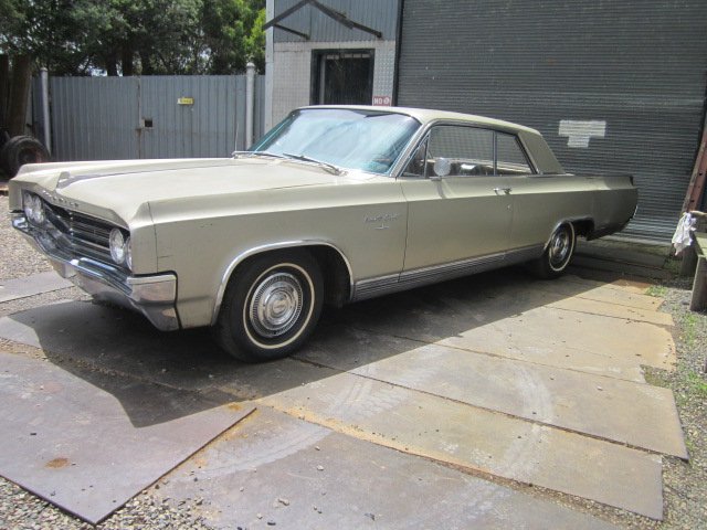 1963 OLDSMOBILE 98 COUPE