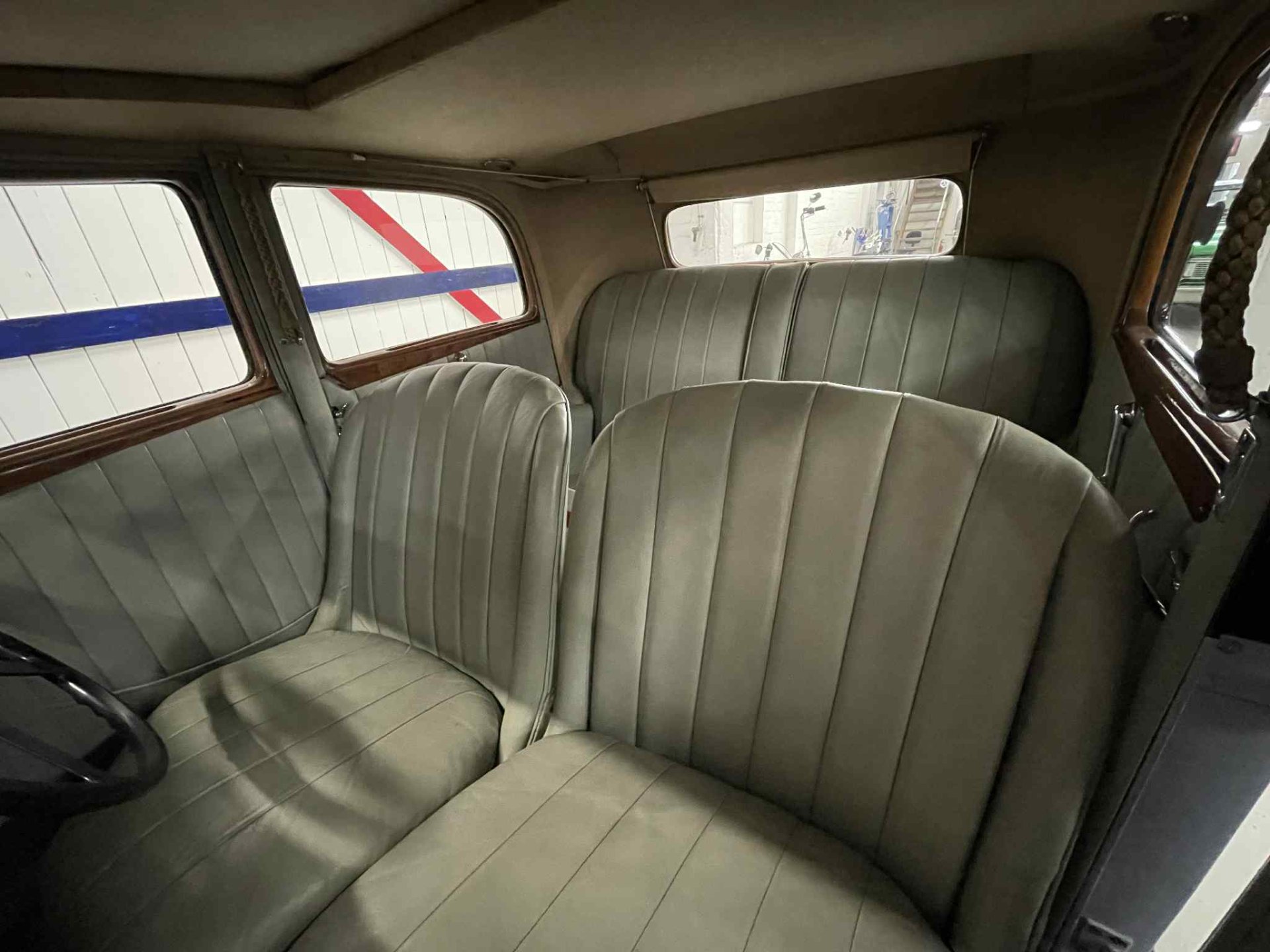 1936 BENTLEY DERBY 3.5 LTR SPORTS SALOON 