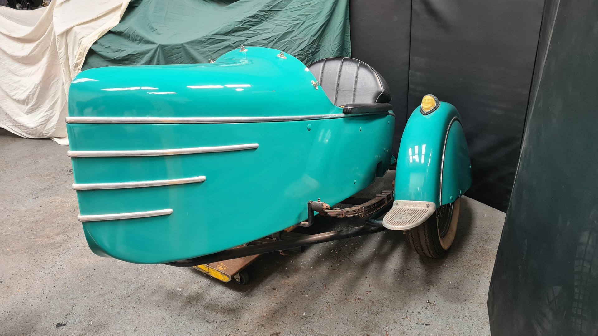 INDIAN CHIEF SIDECAR CHAIR & FRAME